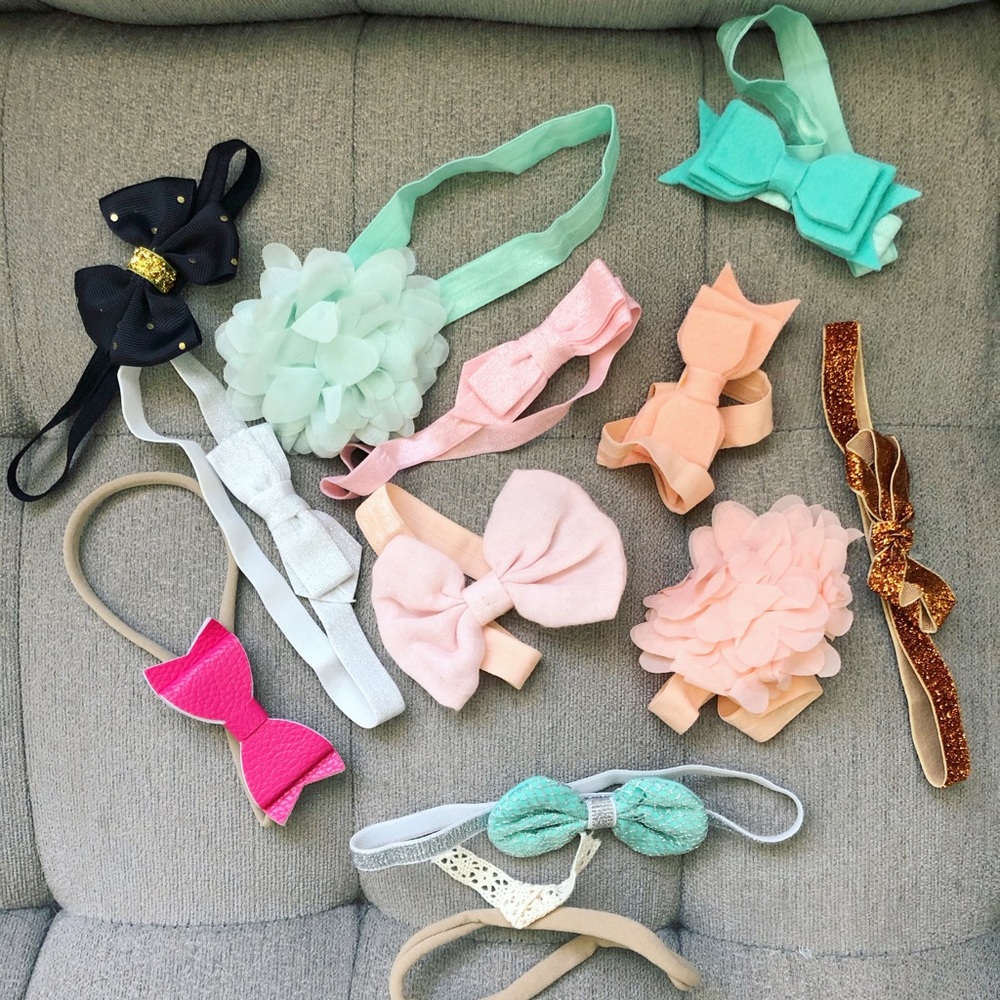 Lot of baby bows